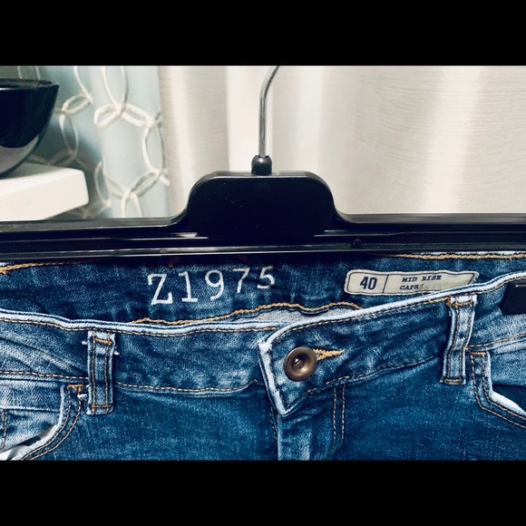 Jean pants. - Picture 5 of 7